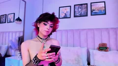 Snapshot of tracy_lee_ chatting on May 2026 01:57:16 AM Tracy online show from May 2026 01:57:16 AM