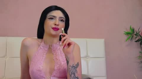 Snapshot of tracycarys chatting on April 2026 05:40:01 AM tracycarys online show from April 2026 05:40:01 AM