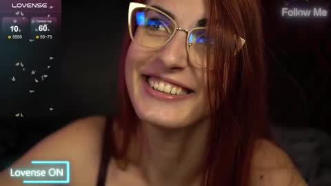 Snapshot of tracyix chatting on October 2025 08:42:02 PM Tracy online show from October 2025 08:42:02 PM