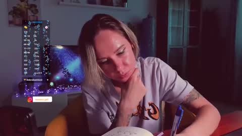 Hey my name is Kiri Kiri online show from September 2025 04:01:02 PM