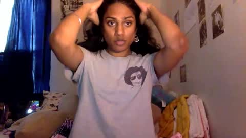 transamoure online show from January 2026 07:41:02 PM