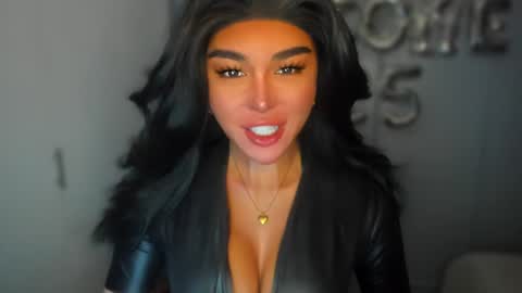 ALMIGHTY GODDESS VALENTINA online show from January 2025 02:42:01 PM