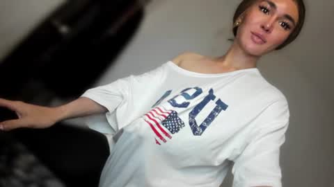Snapshot of transnextdoor_ chatting on June 2026 12:32:02 AM ALMIGHTY GODDESS VALENTINA online show from June 2026 12:32:02 AM