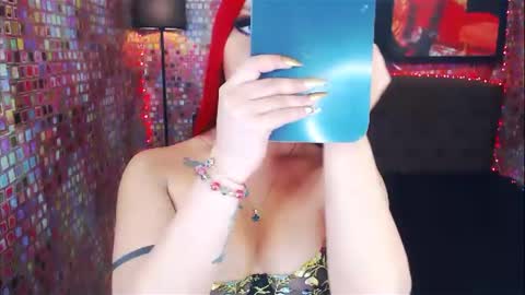 Snapshot of transplayfullolivia chatting on February 2025 12:41:01 AM KYLIE BELLA TS online show from February 2025 12:41:01 AM