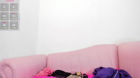 Snapshot of transwhore_ chatting on June 2026 01:36:01 PM CLEO online show from June 2026 01:36:01 PM