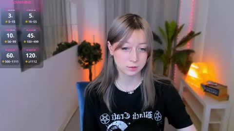 Snapshot of trapsaintgirl chatting on February 2025 08:22:01 PM Nyuta Hartmann online show from February 2025 08:22:01 PM