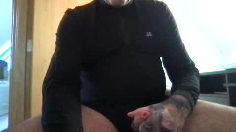 travis7373 online show from November 2025 02:28:01 PM