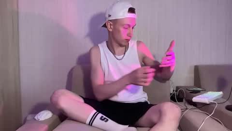 Travis online show from April 2026 09:26:01 AM