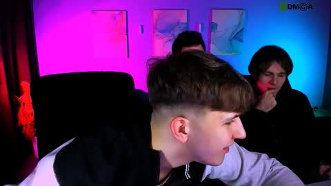 Travis online show from February 2026 09:38:01 AM