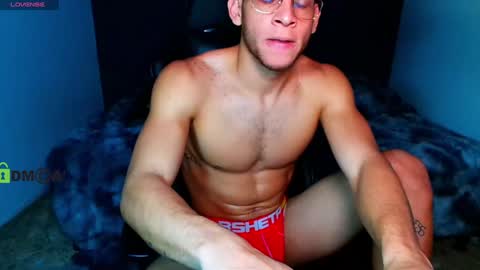 TRAVIS. online show from January 2025 12:28:01 AM