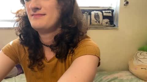 treecups online show from April 2026 09:04:02 PM