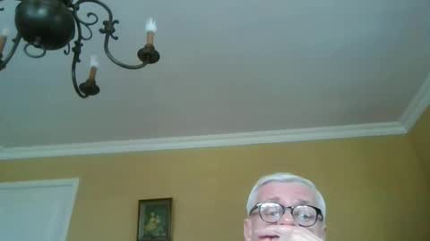 Snapshot of trekbeestje1 chatting on February 2026 02:16:02 PM trekbeestje online show from February 2026 02:16:02 PM