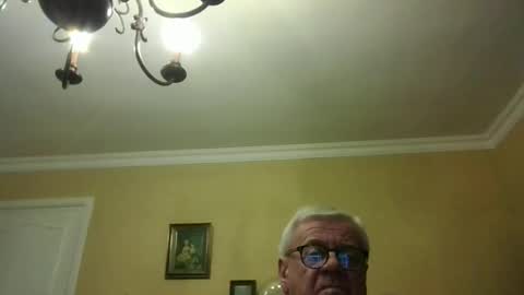 Snapshot of trekbeestje1 chatting on February 2026 05:31:01 PM trekbeestje online show from February 2026 05:31:01 PM