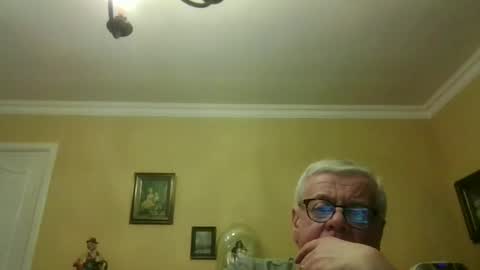 Snapshot of trekbeestje1 chatting on February 2026 05:13:02 PM trekbeestje online show from February 2026 05:13:02 PM