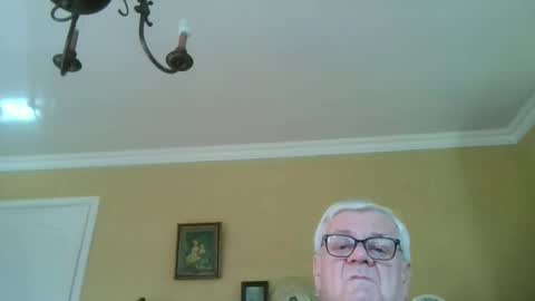 Snapshot of trekbeestje1 chatting on February 2026 09:41:02 AM trekbeestje online show from February 2026 09:41:02 AM