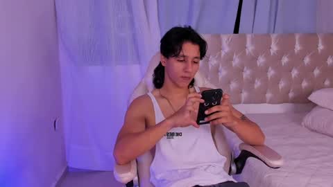 Snapshot of trevor_belmon chatting on September 2025 12:03:02 AM Trevor Belmon online show from September 2025 12:03:02 AM