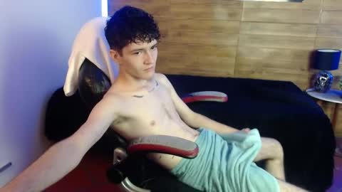 Snapshot of trevor_mob chatting on April 2026 08:44:01 PM trevor_mob online show from April 2026 08:44:01 PM