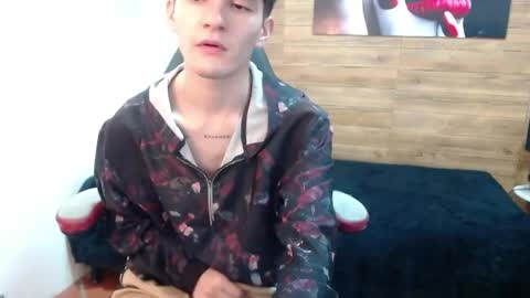 Snapshot of trevor_mob chatting on April 2026 05:30:01 PM trevor_mob online show from April 2026 05:30:01 PM