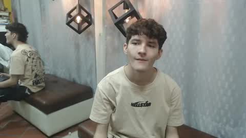 Snapshot of trevor_mob chatting on May 2026 09:42:02 PM trevor_mob online show from May 2026 09:42:02 PM