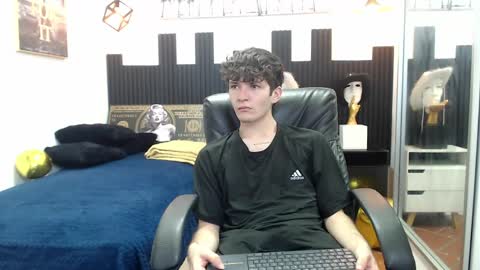 Snapshot of trevor_mob chatting on June 2026 01:46:01 PM trevor_mob online show from June 2026 01:46:01 PM
