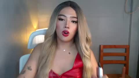 trexie_fucks15 online show from December 2025 12:53:02 PM