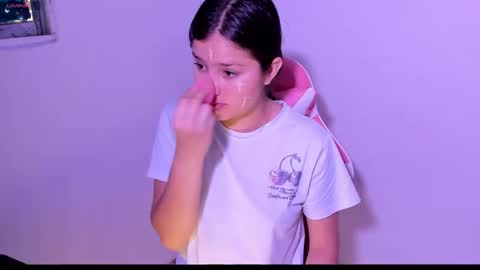 trianna_sweet online show from March 2026 12:11:01 PM