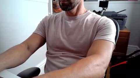 Tri-Athlete online show from September 2025 07:14:02 PM