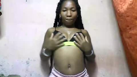 Snapshot of tricia9794 chatting on April 2026 03:42:02 PM tricia9794 online show from April 2026 03:42:02 PM