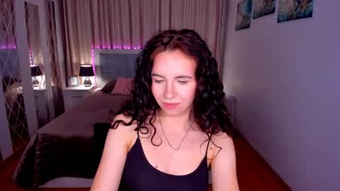 Snapshot of triciadaisy chatting on July 2026 03:43:01 PM TriciaDaisy online show from July 2026 03:43:01 PM