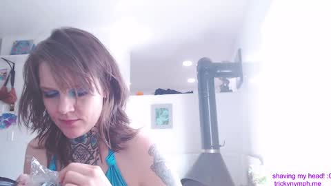 Cassie online show from September 2025 09:15:01 PM