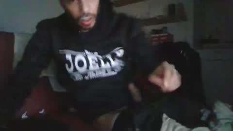Snapshot of triestjoe chatting on April 2026 02:01:01 AM triestjoe online show from April 2026 02:01:01 AM