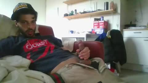 Snapshot of triestjoe chatting on April 2026 03:54:01 PM triestjoe online show from April 2026 03:54:01 PM