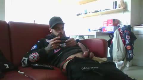 Snapshot of triestjoe chatting on April 2026 07:59:02 AM triestjoe online show from April 2026 07:59:02 AM