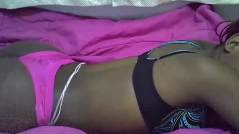 trina_vee online show from September 2025 11:59:01 PM