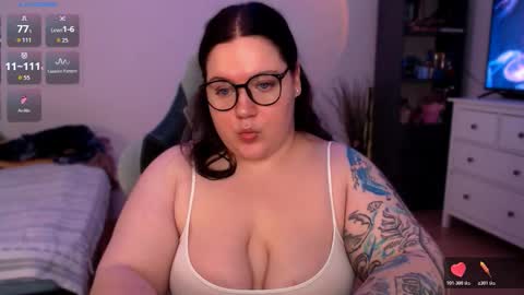 Tina online show from November 2025 11:44:02 AM