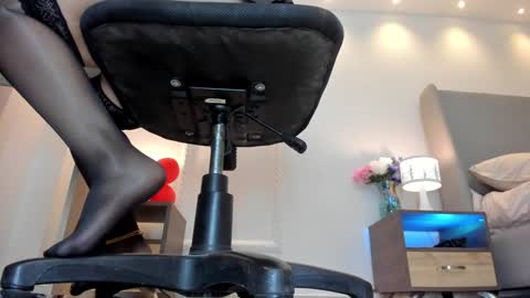 Snapshot of trinitixx chatting on December 2024 09:19:01 PM Triny online show from December 2024 09:19:01 PM