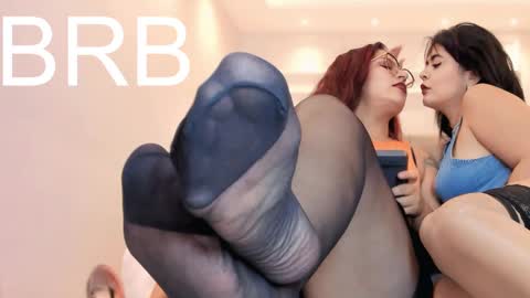 Snapshot of trinitixx chatting on February 2025 03:43:01 AM Triny online show from February 2025 03:43:01 AM