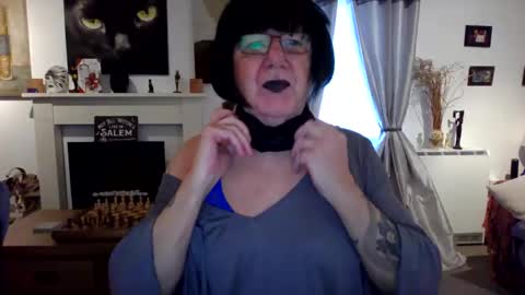 trinity1011 online show from December 2025 09:25:01 AM