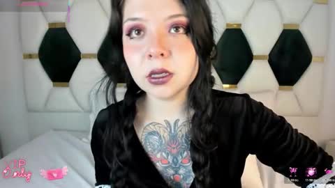 Trinity online show from January 2026 07:11:01 PM