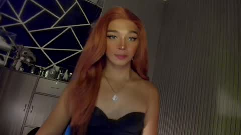 Ms Ella online show from December 2024 02:57:01 PM