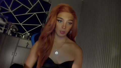 Ms Ella online show from December 2024 03:26:01 PM