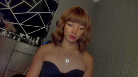 Ms Ella online show from February 2025 08:18:02 AM