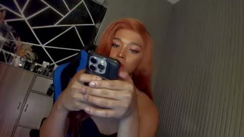 Ms Ella online show from February 2025 07:28:01 PM