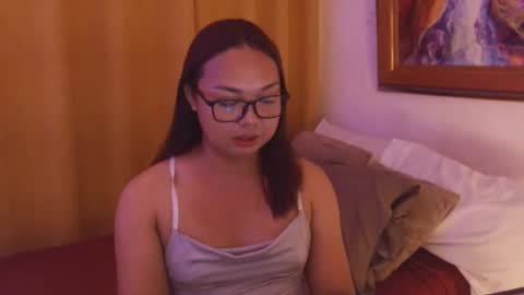 Snapshot of trishakera chatting on May 2026 01:06:01 PM trisha online show from May 2026 01:06:01 PM