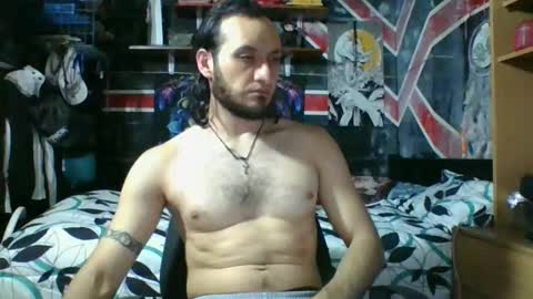 Andrew online show from December 2025 11:01:02 PM