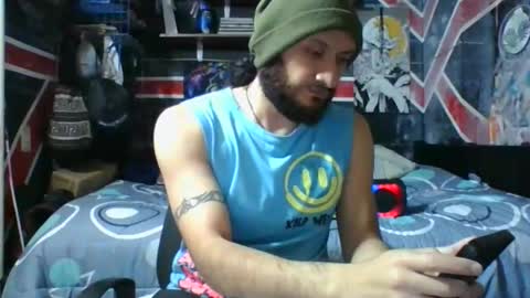 Andrew online show from February 2026 03:32:02 AM