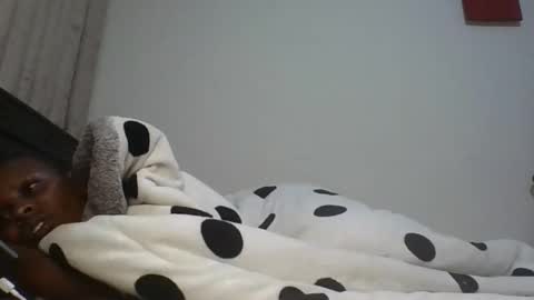 trizzer2030 online show from November 2025 08:09:01 PM