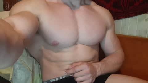 Troncq online show from February 2025 03:06:01 PM