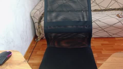 I POST MY FUCKING VIDEOS AND PICS    online show from December 2025 04:19:01 AM