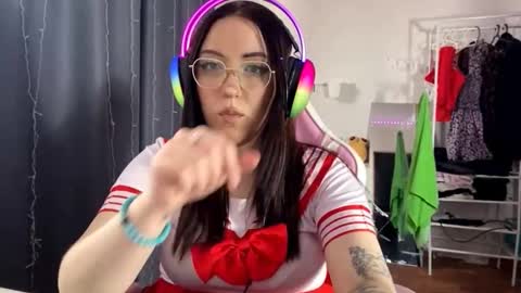 Amelia online show from October 2025 10:36:01 AM